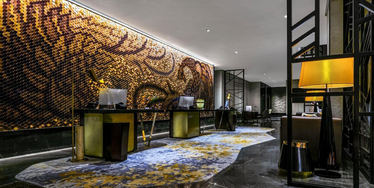 Pullman Bandung Grand Central Exterior foto