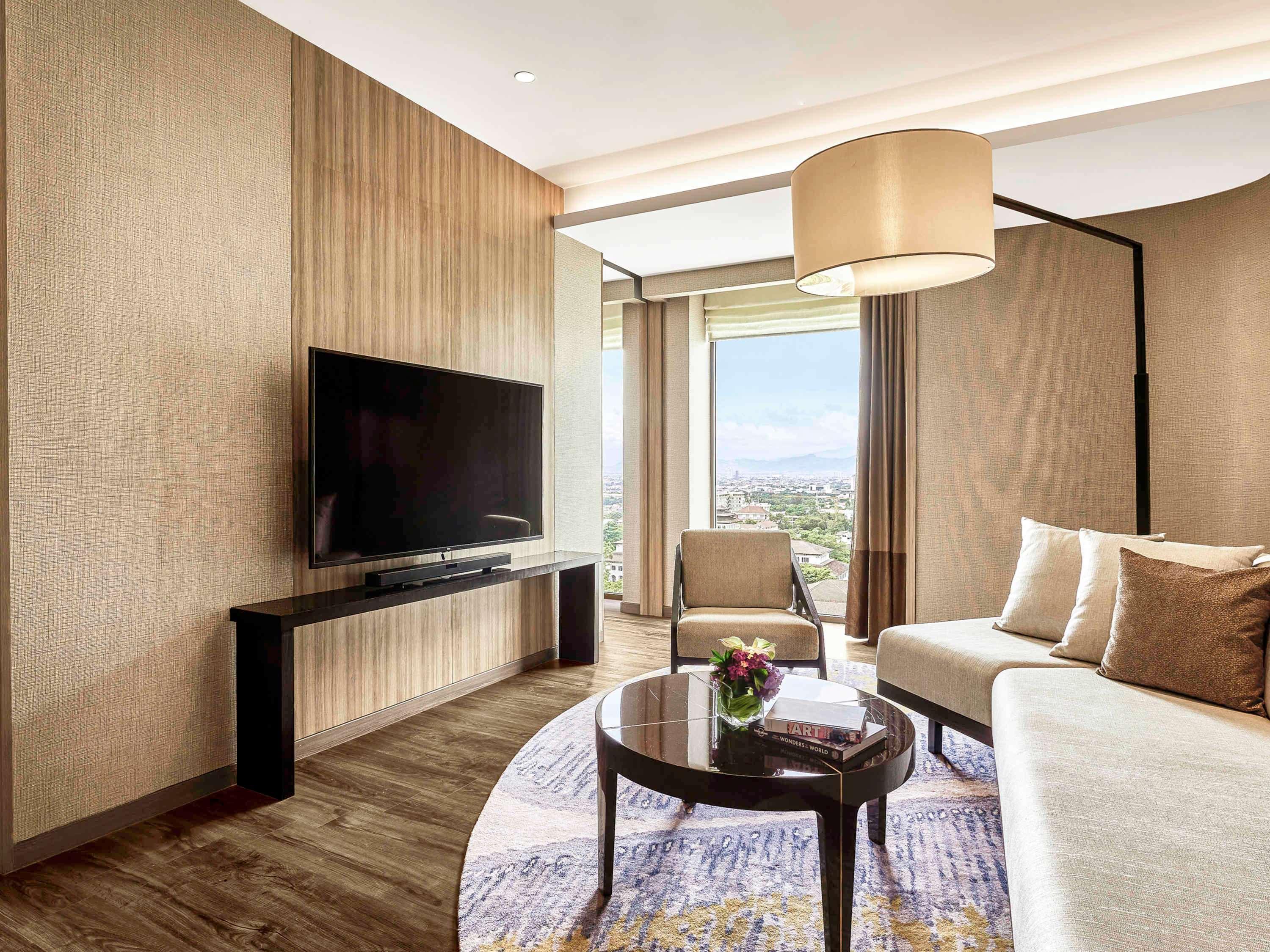 Pullman Bandung Grand Central Exterior foto