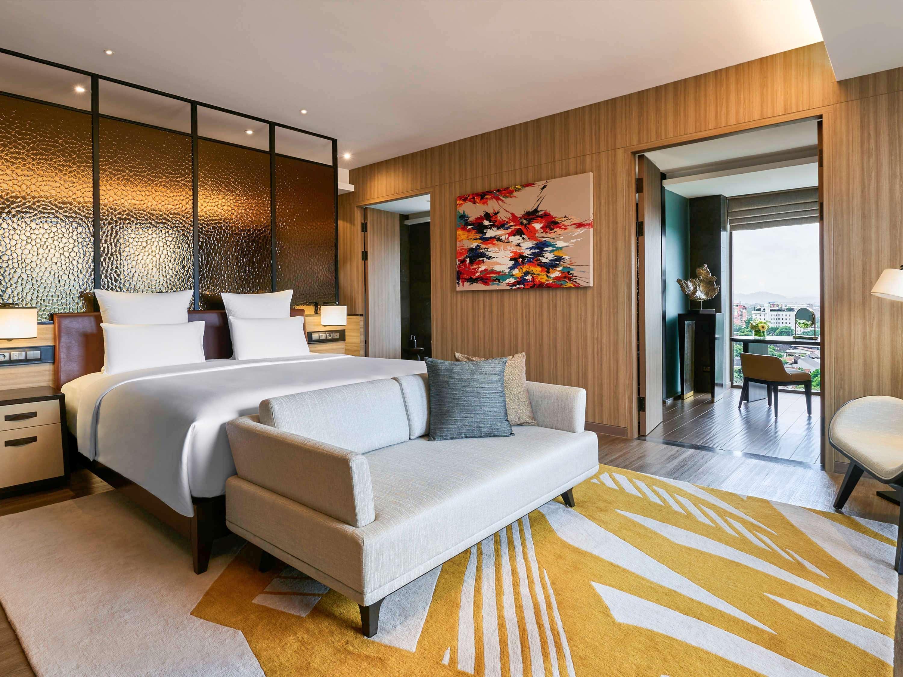 Pullman Bandung Grand Central Exterior foto